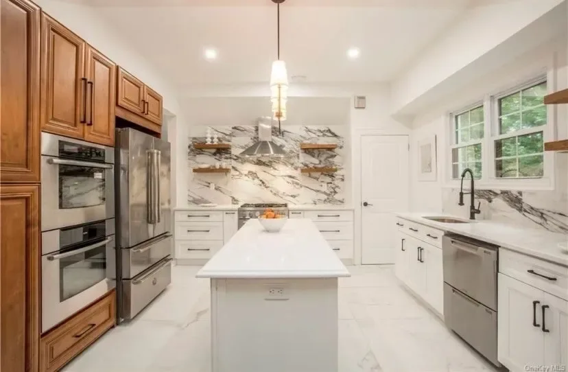 Kitchen cabinet inspiration photo 2