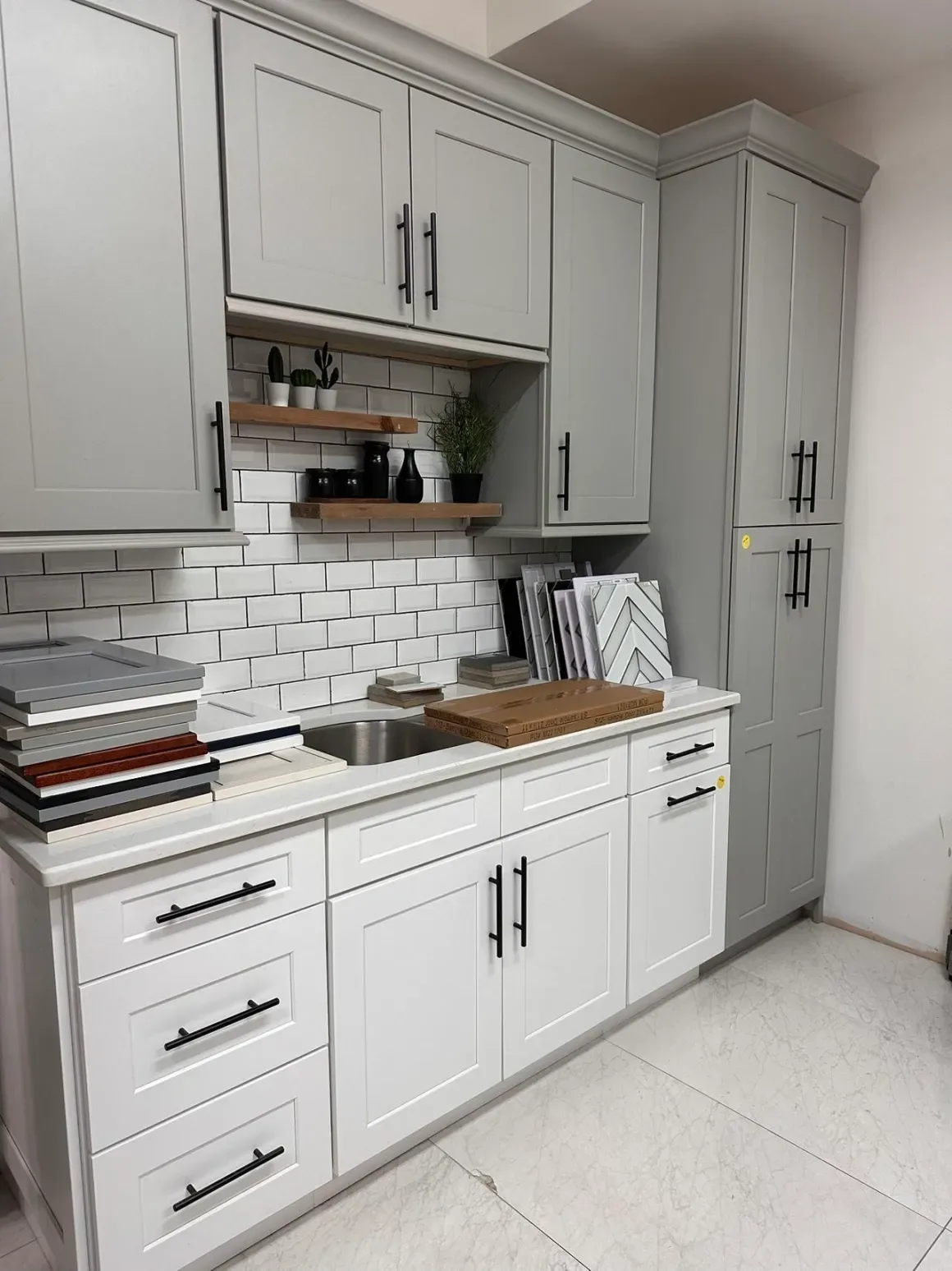Kitchen cabinet inspiration photo 6